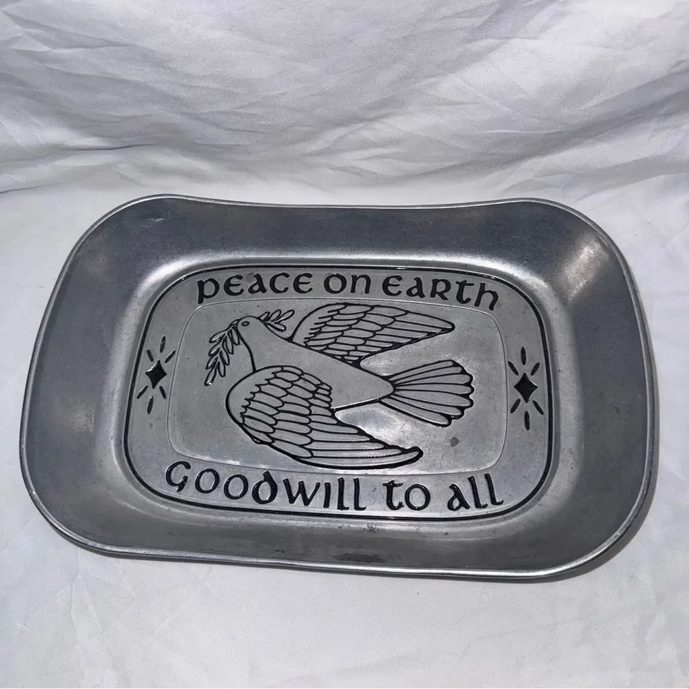 vintage Wilton Armetale pewter bread serving tray Peace on Earth Goodwill to All